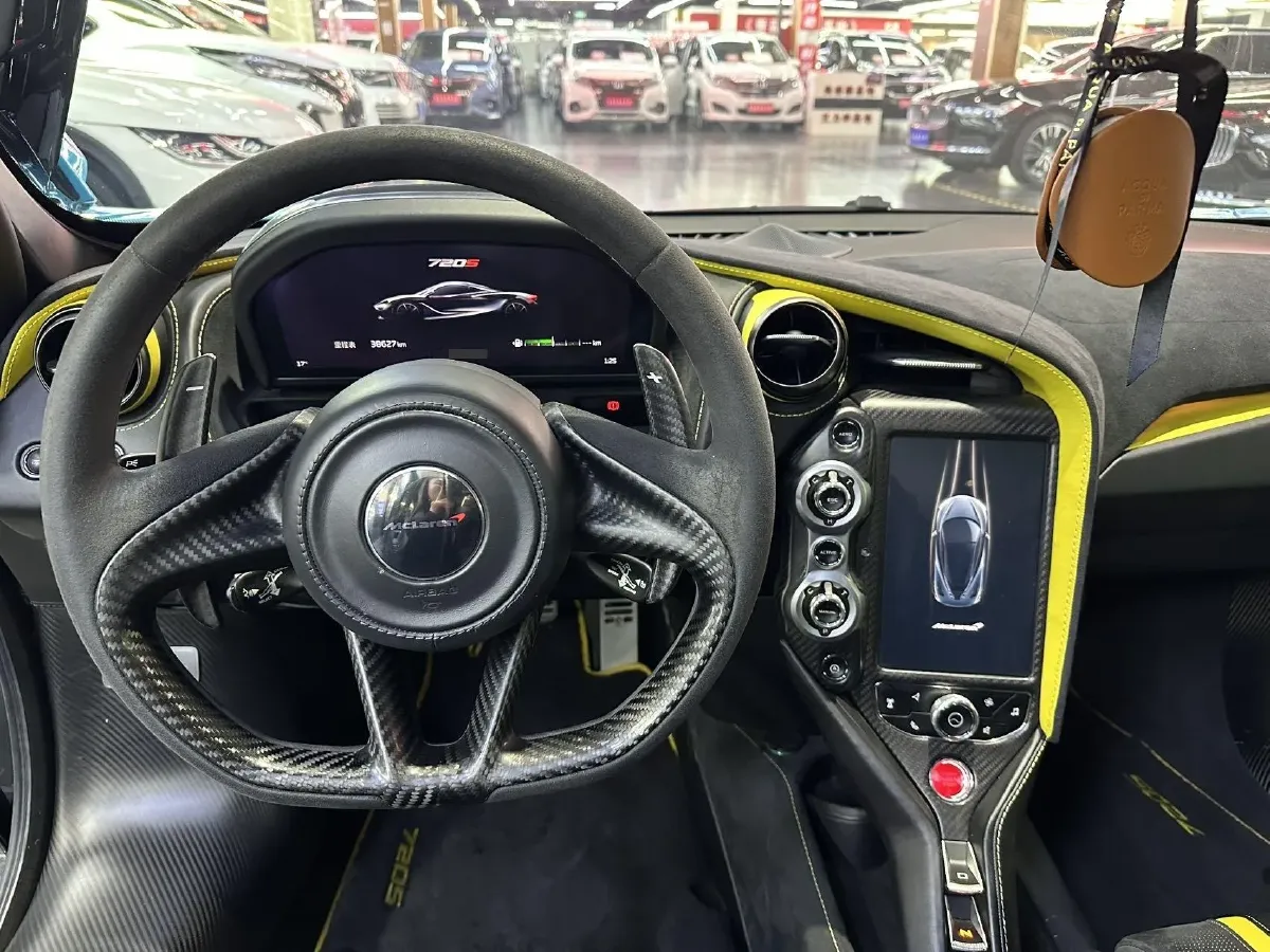 2017 McLaren 720S 4.0T 720HP V8 7DCT,autocango,china used car exporter,china ev exporter,chinese used car exporter,chinese used ev exporter