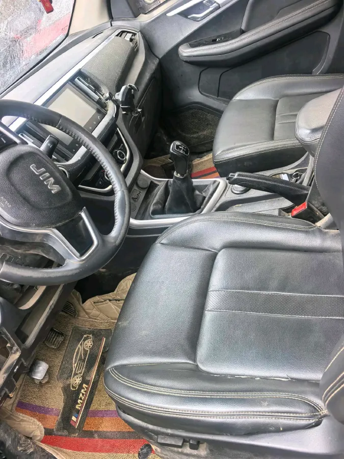 2020 Isuzu Jim 2.4T 211HP L4 5MT,autocango,china used car exporter,china ev exporter,chinese used car exporter,chinese used ev exporter