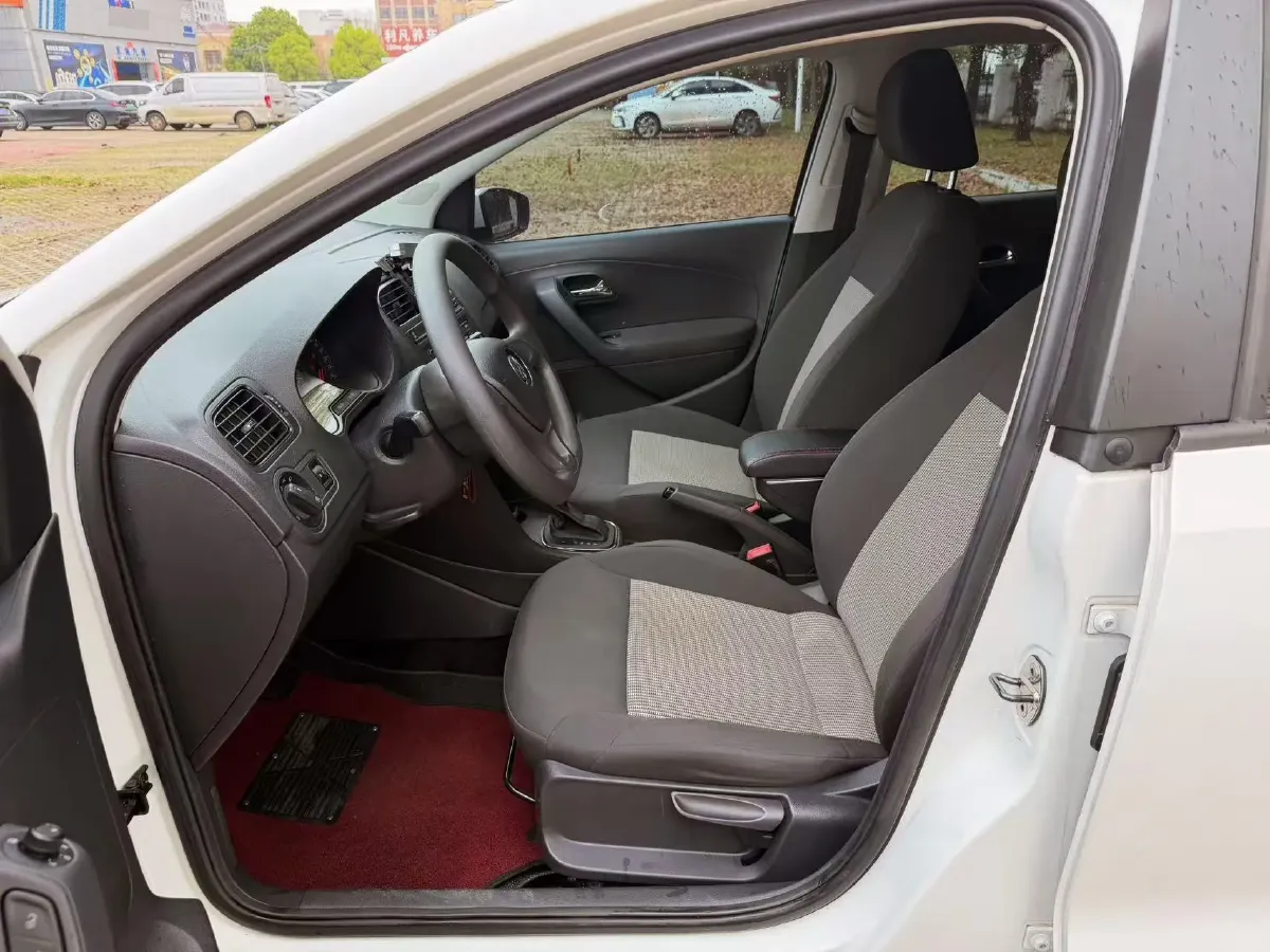 2018 ChangAn Eado 1.6L 128HP L4 6AT,autocango,china used car exporter,china ev exporter,chinese used car exporter,chinese used ev exporter