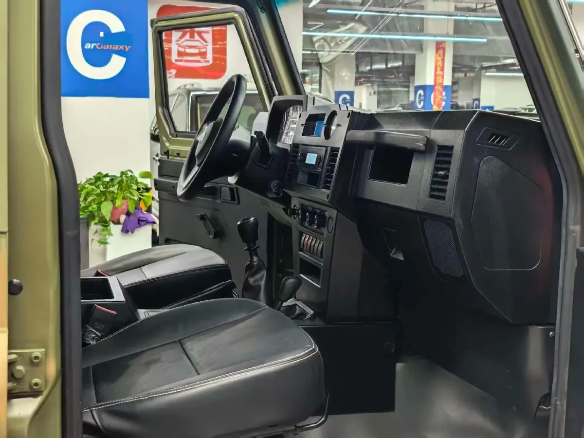 2023 BAW 212 2.4T 211HP L4 6MT,autocango,china used car exporter,china ev exporter,chinese used car exporter,chinese used ev exporter