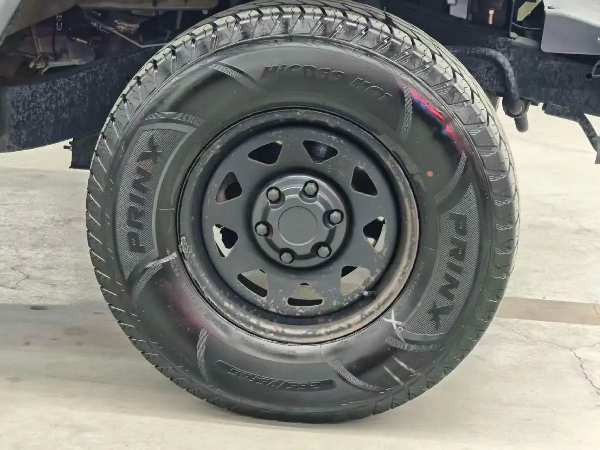 2023 BAW 212 2.4T 211HP L4 6MT,autocango,china used car exporter,china ev exporter,chinese used car exporter,chinese used ev exporter