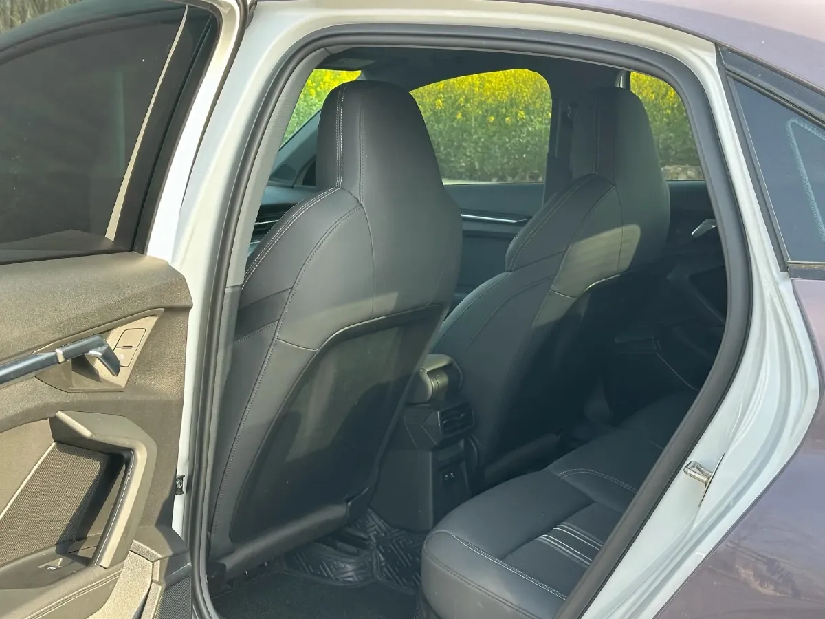 2021 Audi A3 1.4T 150HP L4 7DCT,autocango,china used car exporter,china ev exporter,chinese used car exporter,chinese used ev exporter