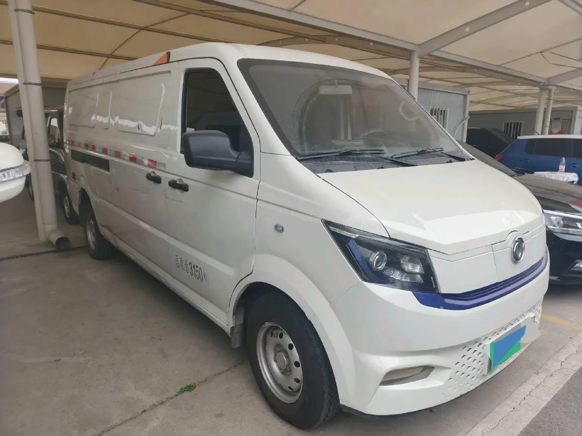 2024 Dongfeng YuFengEM27 BEV 41.472KWH,autocango,china used car exporter,china ev exporter,chinese used car exporter,chinese used ev exporter