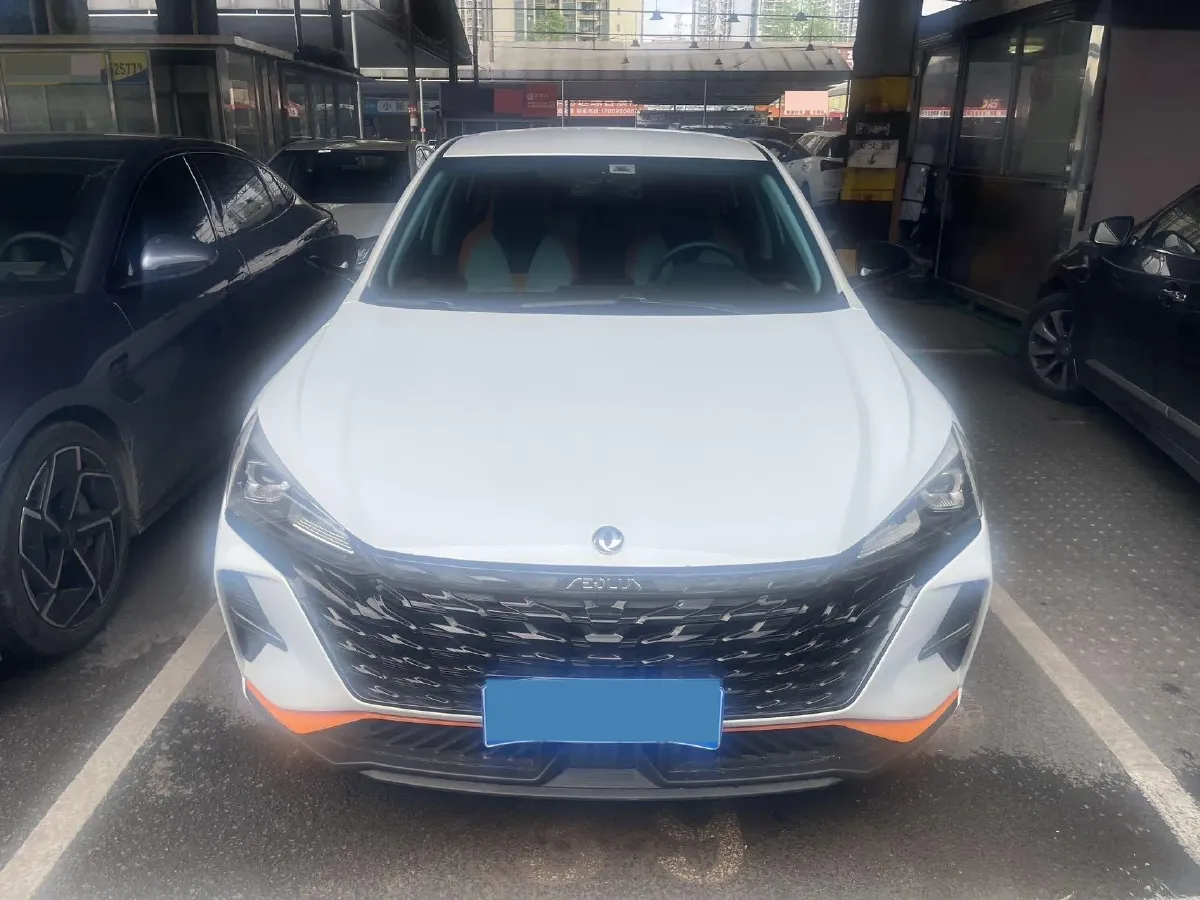 2023 DongFeng Aeolus YiXuan 1.5L 125HP L4 6DCT,autocango,china used car exporter,china ev exporter,chinese used car exporter,chinese used ev exporter