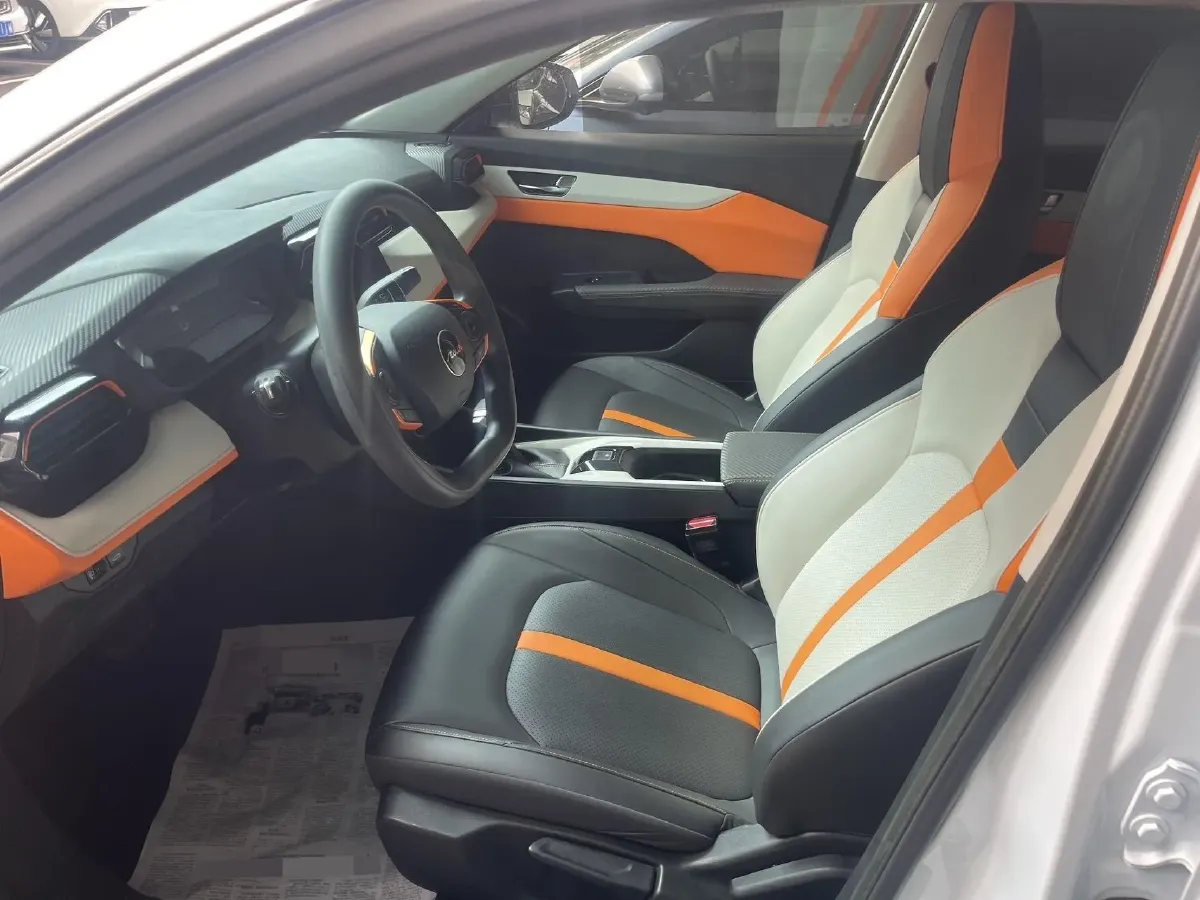 2023 DongFeng Aeolus YiXuan 1.5L 125HP L4 6DCT,autocango,china used car exporter,china ev exporter,chinese used car exporter,chinese used ev exporter