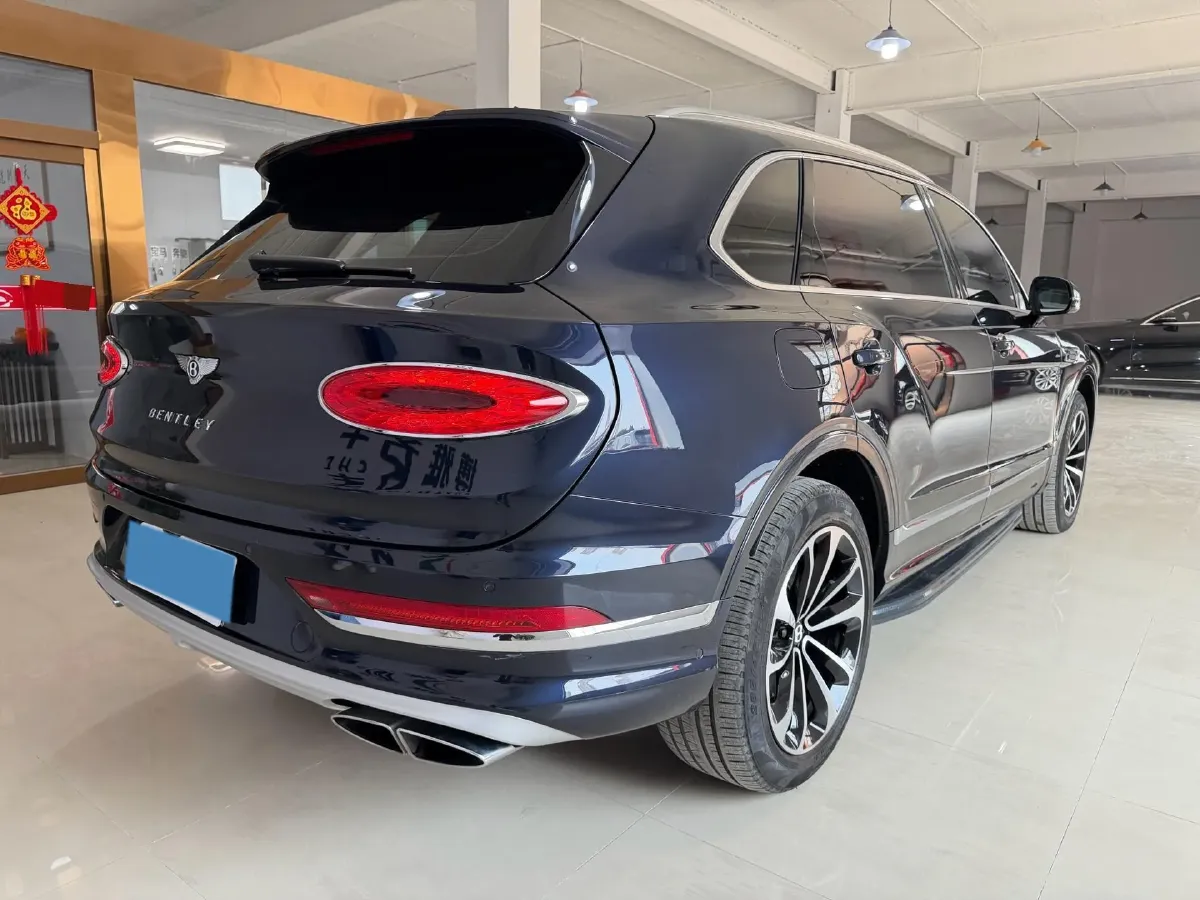 2022 Bentley Bentayga 4.0T 550HP V8 8AT,autocango,china used car exporter,china ev exporter,chinese used car exporter,chinese used ev exporter
