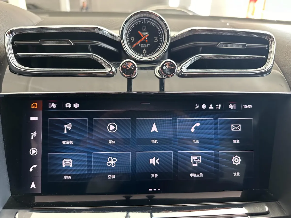 2022 Bentley Bentayga 4.0T 550HP V8 8AT,autocango,china used car exporter,china ev exporter,chinese used car exporter,chinese used ev exporter