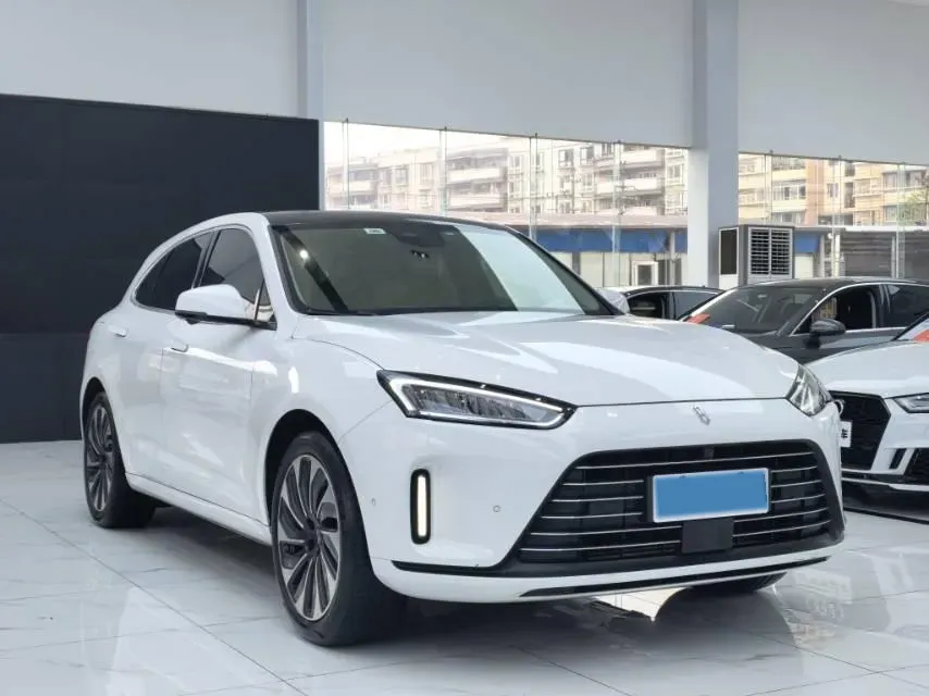 2022 JMC YuHu 7 2.0T 141HP L4 8AT,autocango,china used car exporter,china ev exporter,chinese used car exporter,chinese used ev exporter