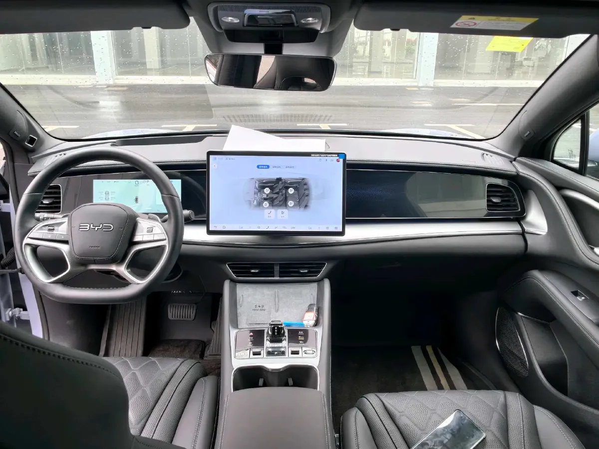 2025 BYD Sea Lion 07 BEV 80.64KWH,autocango,china used car exporter,china ev exporter,chinese used car exporter,chinese used ev exporter