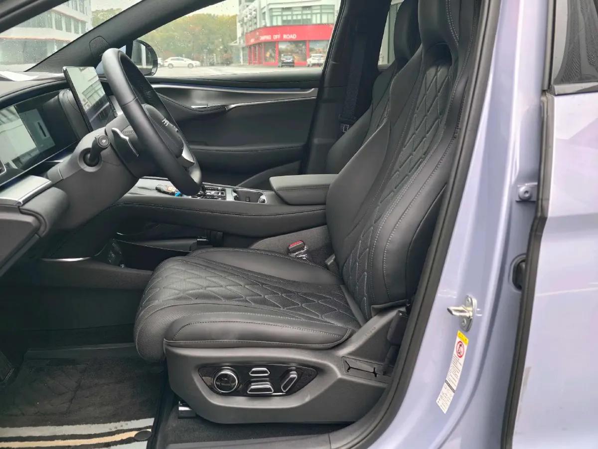 2025 BYD Sea Lion 07 BEV 80.64KWH,autocango,china used car exporter,china ev exporter,chinese used car exporter,chinese used ev exporter