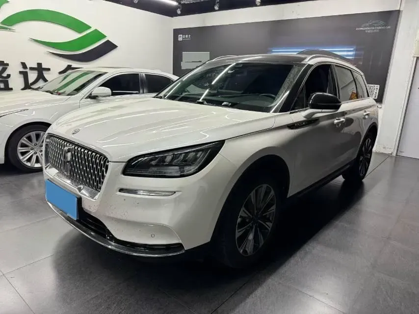 2022 Lincoln Corsair 2.0T 245HP L4 8AT,autocango,china used car exporter,china ev exporter,chinese used car exporter,chinese used ev exporter