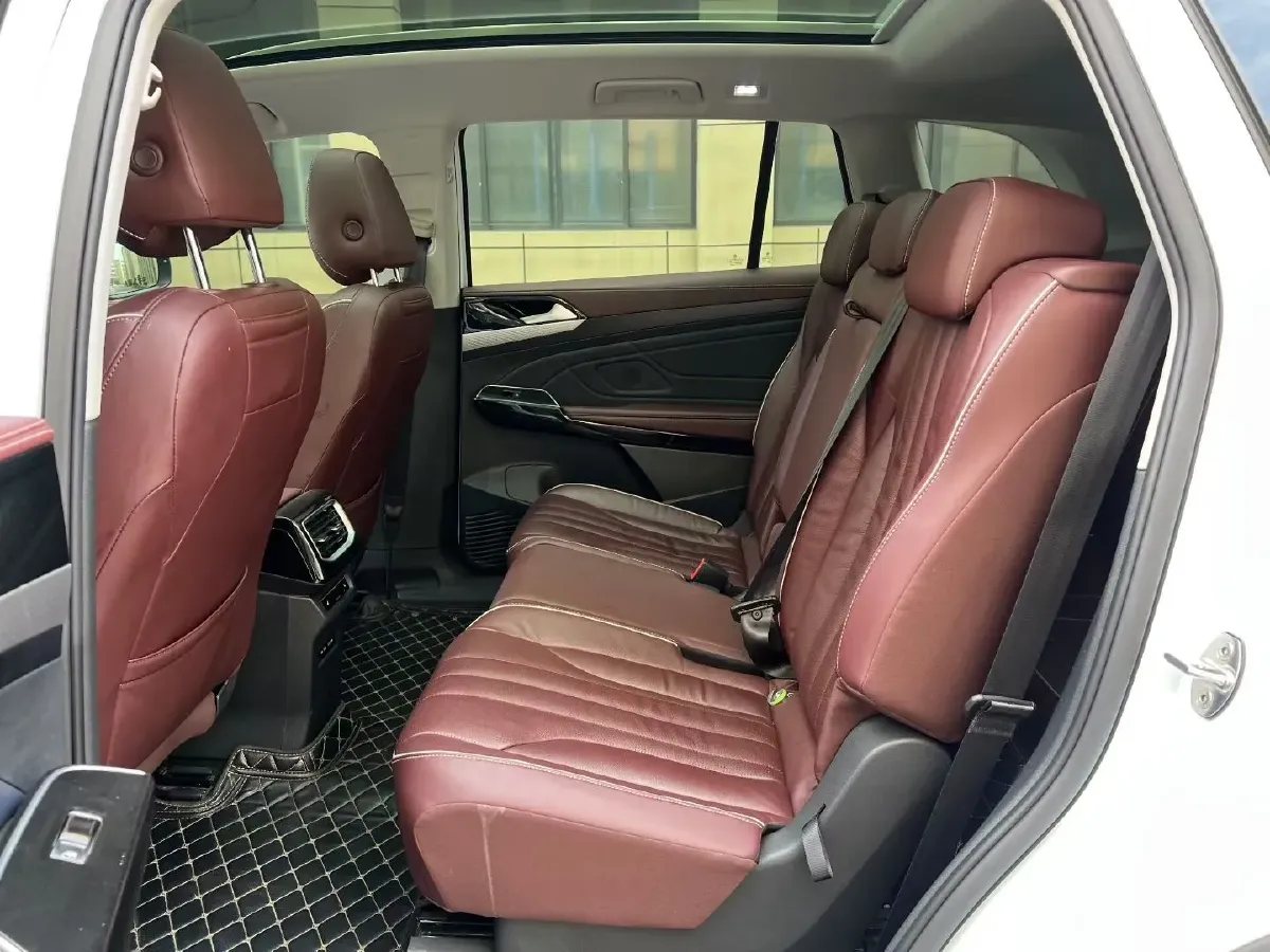 2021 Volkswagen ID.6 Crozz BEV 84.8KWH,autocango,china used car exporter,china ev exporter,chinese used car exporter,chinese used ev exporter