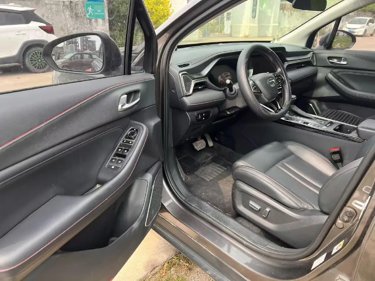 2021 GAC Trumpchi GS4 1.5T 169HP L4 6AT,autocango,china used car exporter,china ev exporter,chinese used car exporter,chinese used ev exporter