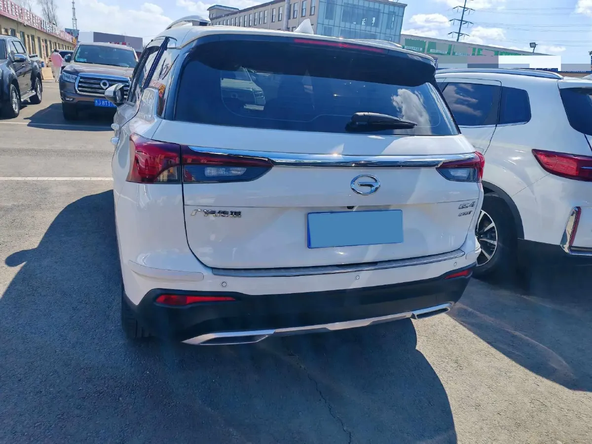 2022 GAC Trumpchi GS4 1.5T 169HP L4 7DCT,autocango,china used car exporter,china ev exporter,chinese used car exporter,chinese used ev exporter