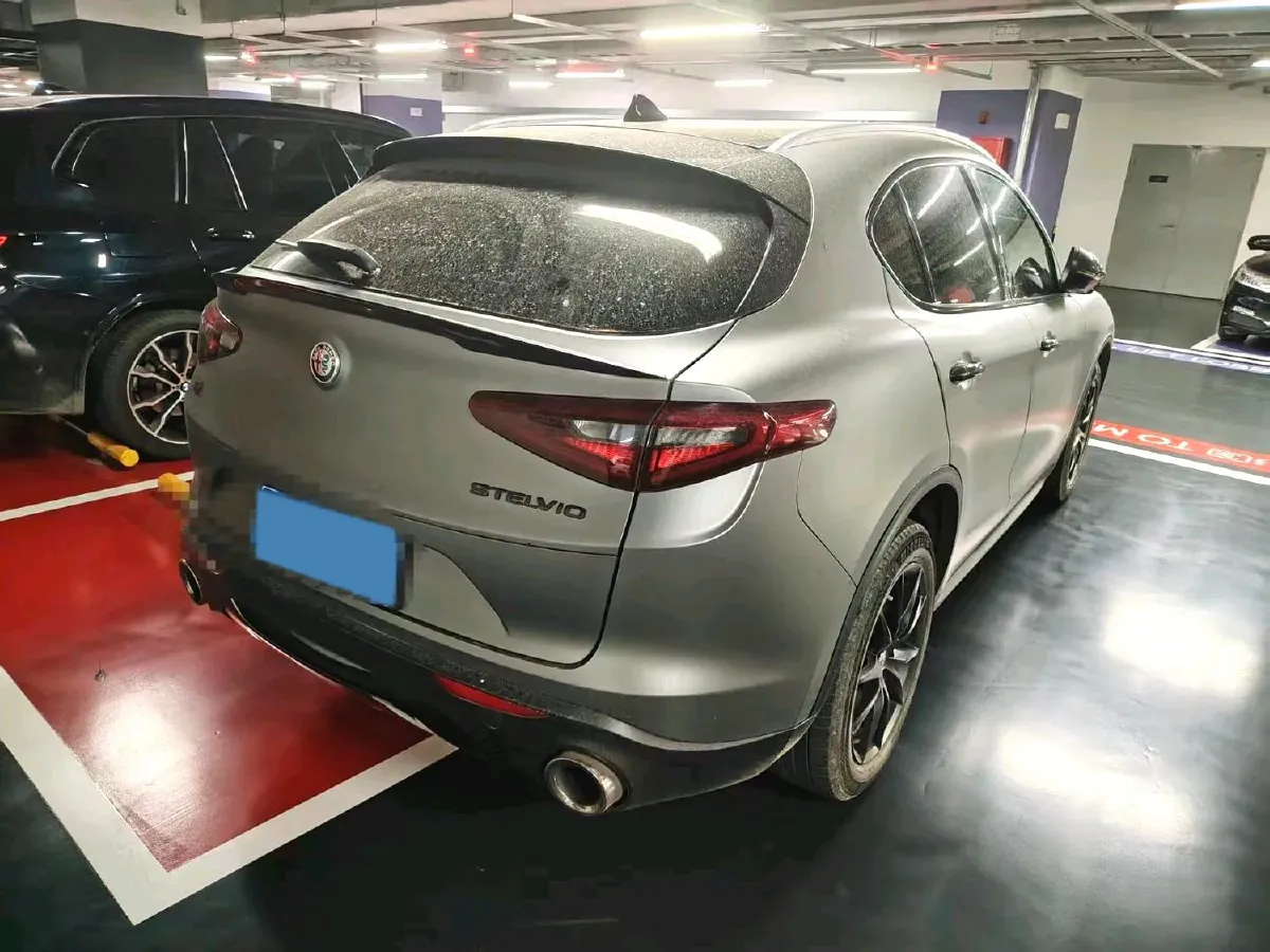 2017 Jaguar XE 2.0T 240HP L4 8AT,autocango,china used car exporter,china ev exporter,chinese used car exporter,chinese used ev exporter