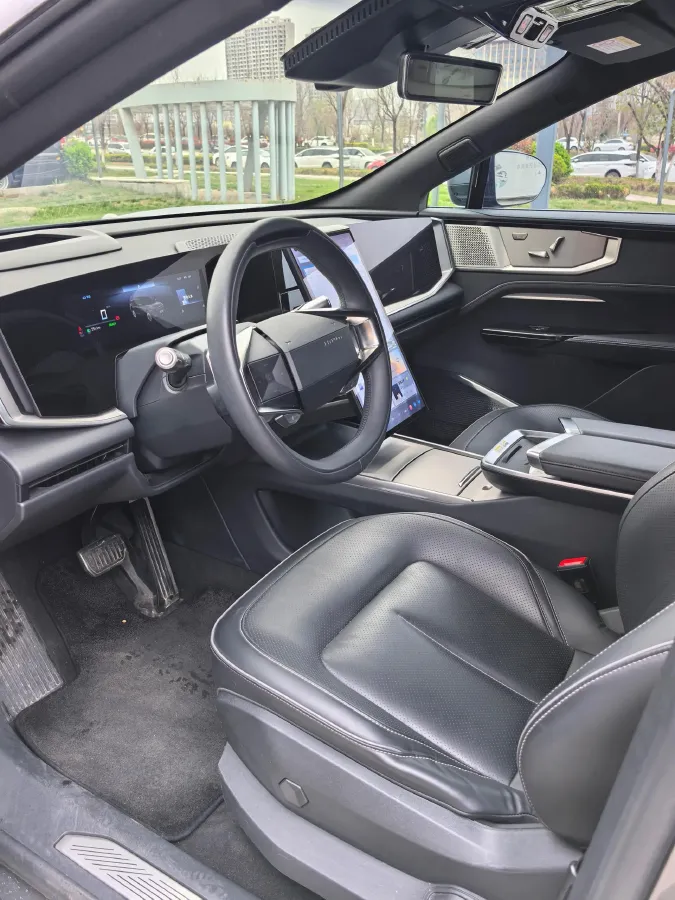 2023 HiPhi Y BEV 76.6KWH,autocango,china used car exporter,china ev exporter,chinese used car exporter,chinese used ev exporter