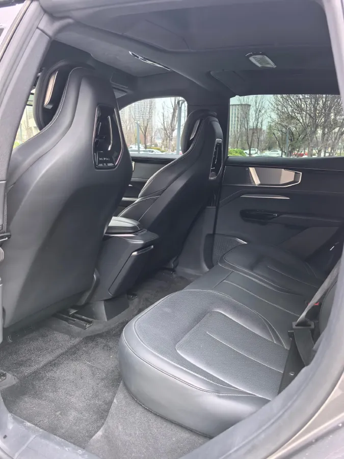 2023 HiPhi Y BEV 76.6KWH,autocango,china used car exporter,china ev exporter,chinese used car exporter,chinese used ev exporter