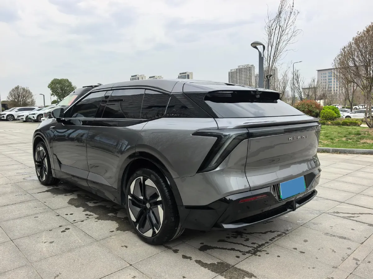 2023 HiPhi Y BEV 76.6KWH,autocango,china used car exporter,china ev exporter,chinese used car exporter,chinese used ev exporter