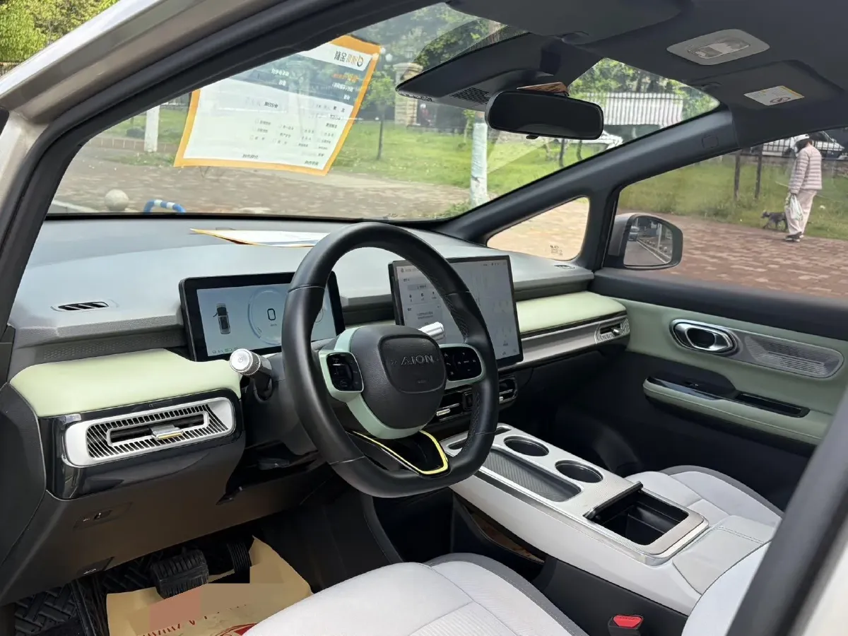 2023 GAC Trumpchi GS4 1.5T 177HP L4 6AT,autocango,china used car exporter,china ev exporter,chinese used car exporter,chinese used ev exporter