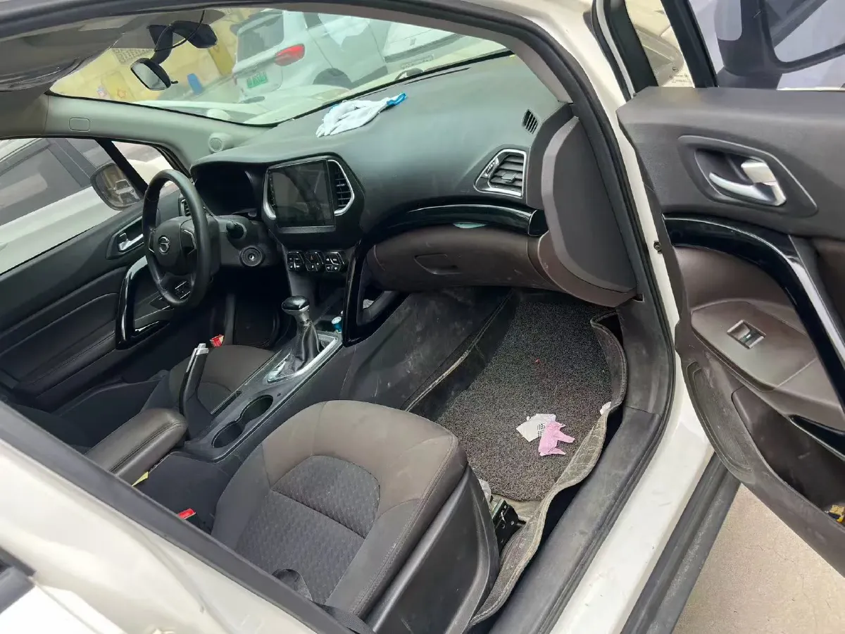 2017 GAC Trumpchi GS4 1.3T 137HP L4 7DCT,autocango,china used car exporter,china ev exporter,chinese used car exporter,chinese used ev exporter