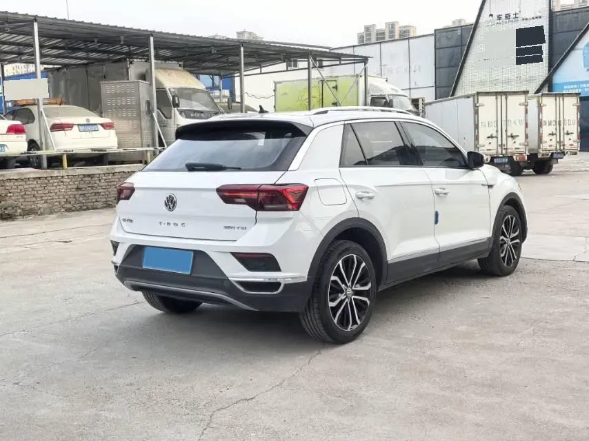 2019 Volkswagen T-Roc 1.4T 150HP L4 7DCT,autocango,china used car exporter,china ev exporter,chinese used car exporter,chinese used ev exporter