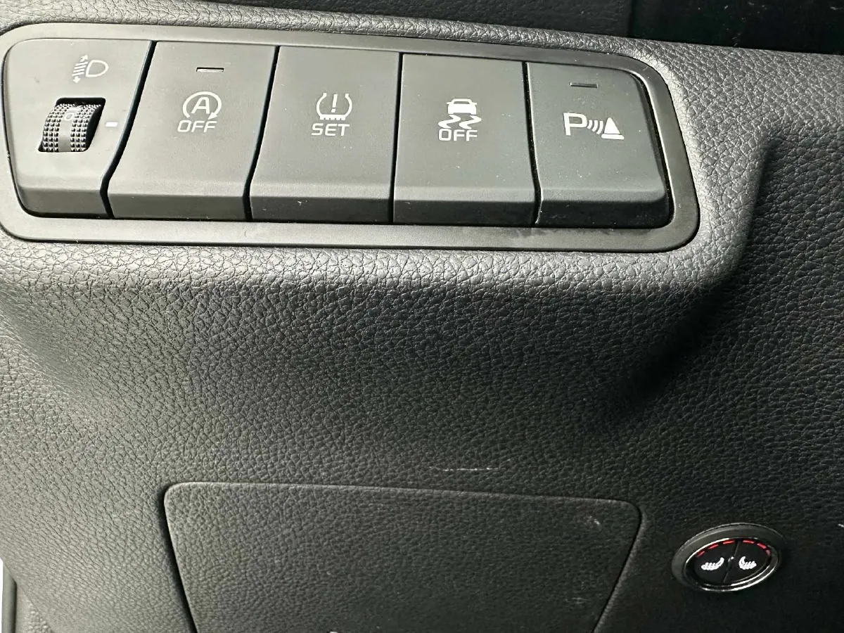 2023 Kia Seltos 1.5L 115HP L4 CVT,autocango,china used car exporter,china ev exporter,chinese used car exporter,chinese used ev exporter