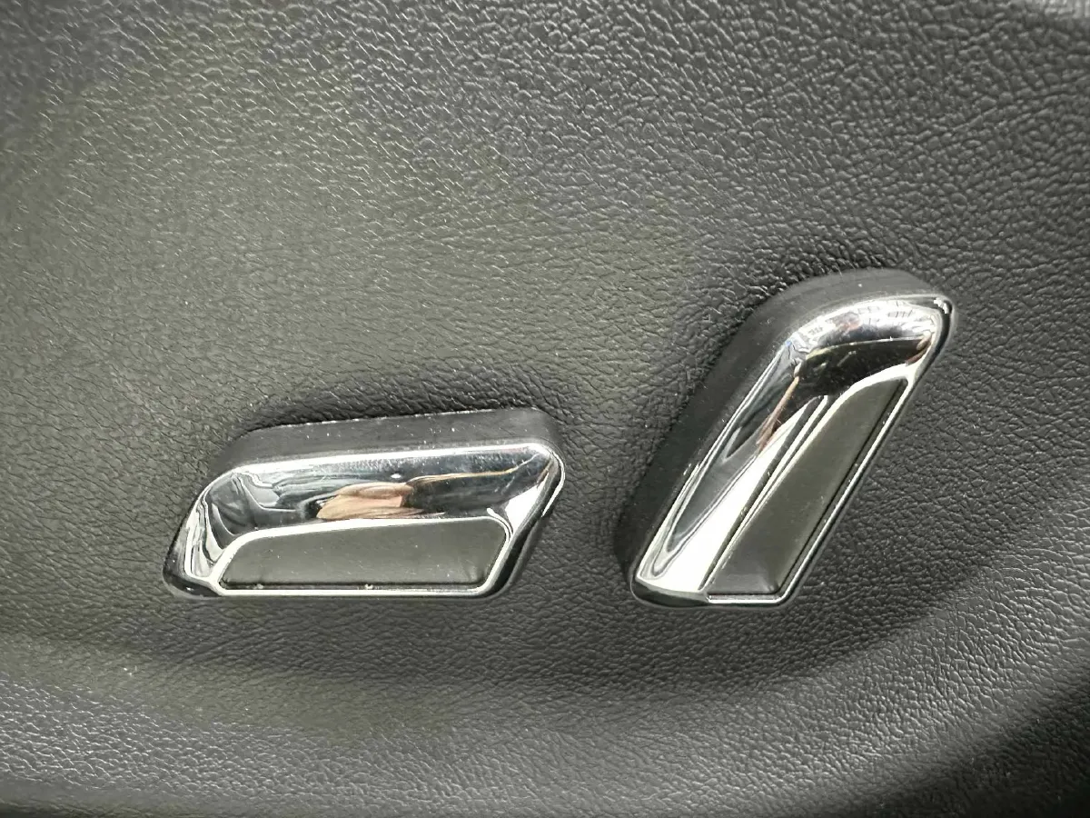 2023 Kia Seltos 1.5L 115HP L4 CVT,autocango,china used car exporter,china ev exporter,chinese used car exporter,chinese used ev exporter