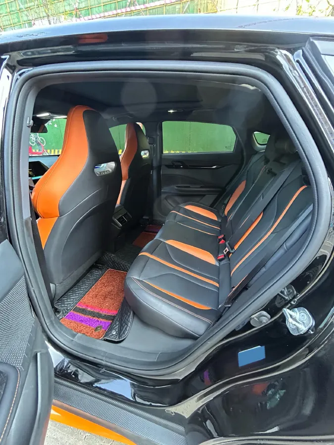 2025 ChangAn UNI-V 1.5T 192HP L4 7DCT,autocango,china used car exporter,china ev exporter,chinese used car exporter,chinese used ev exporter