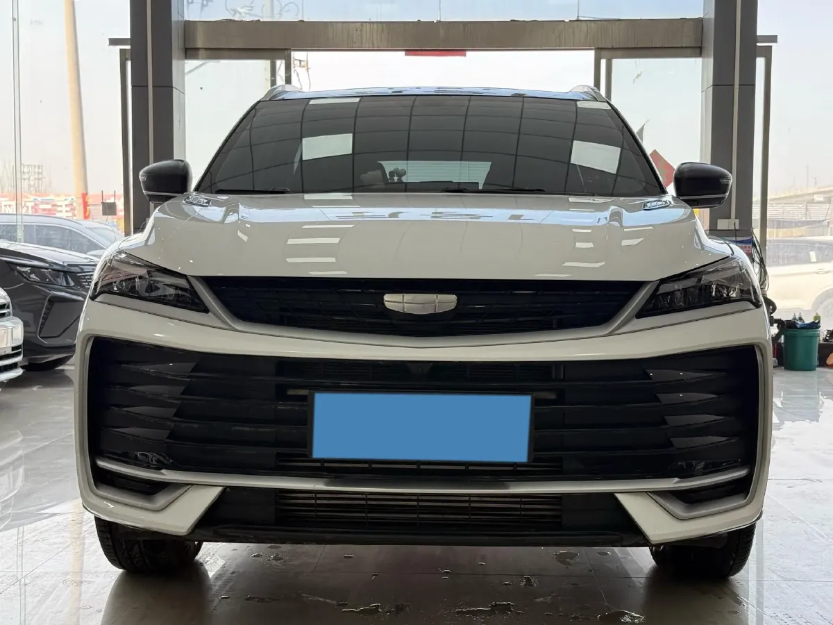 2025 Geely Coolray 1.5T 181HP L4 7DCT,autocango,china used car exporter,china ev exporter,chinese used car exporter,chinese used ev exporter