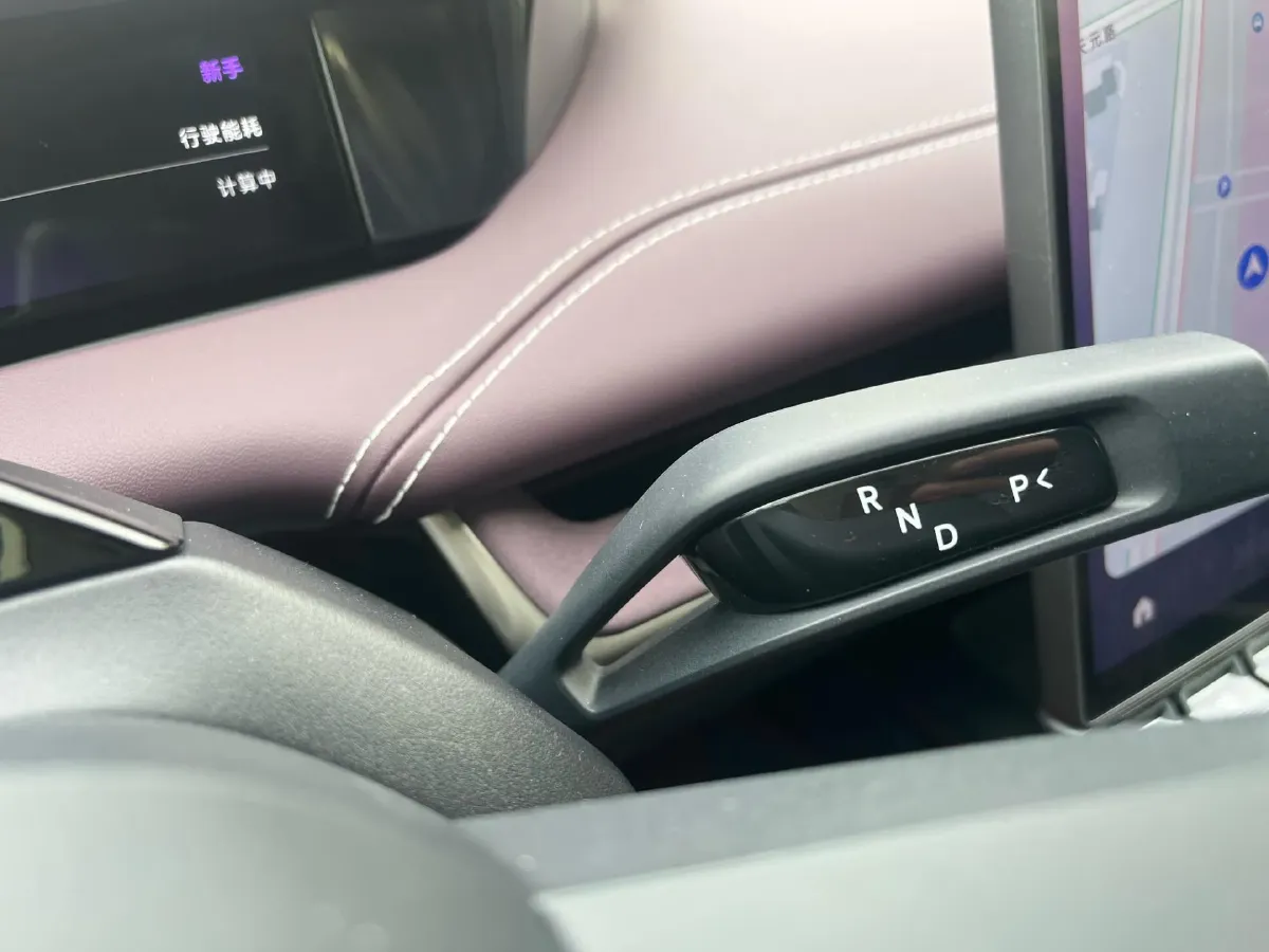 2024 MI SU7 BEV 101KWH,autocango,china used car exporter,china ev exporter,chinese used car exporter,chinese used ev exporter