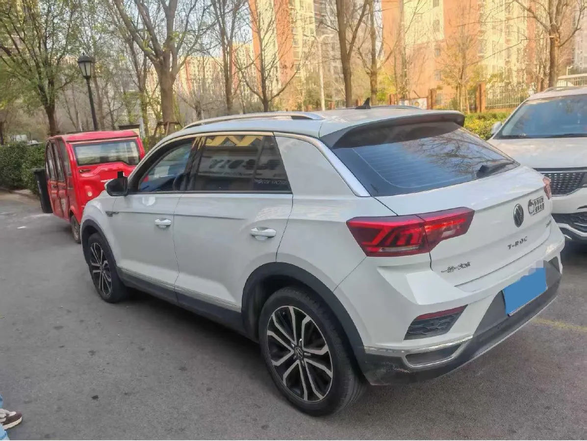 2021 Volkswagen T-Roc 1.4T 150HP L4 7DCT,autocango,china used car exporter,china ev exporter,chinese used car exporter,chinese used ev exporter