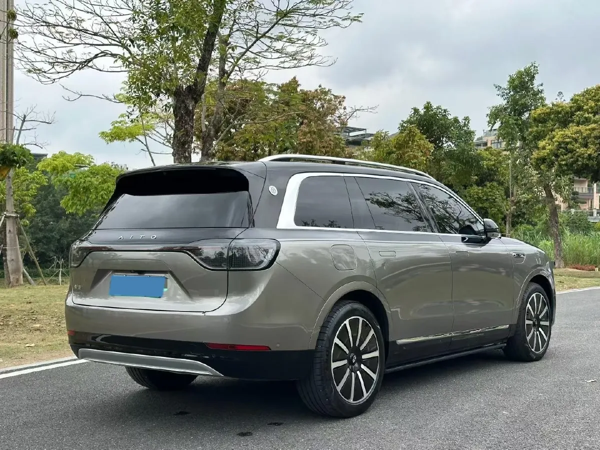 2024 AITO AITO M9 1.5T 152HP L4 REEV 42KWH,autocango,china used car exporter,china ev exporter,chinese used car exporter,chinese used ev exporter