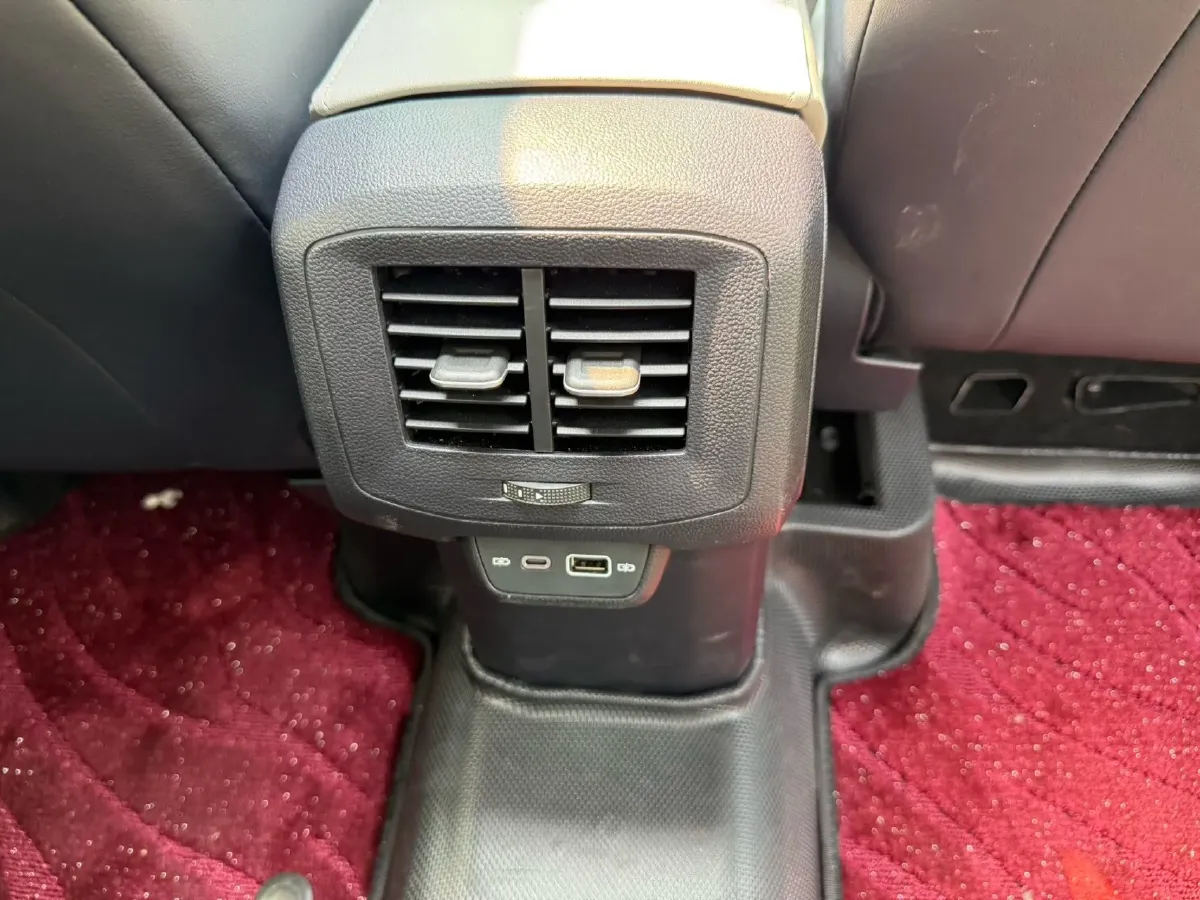 2025 Volkswagen Tharu 1.5L 110HP L4 6AT,autocango,china used car exporter,china ev exporter,chinese used car exporter,chinese used ev exporter