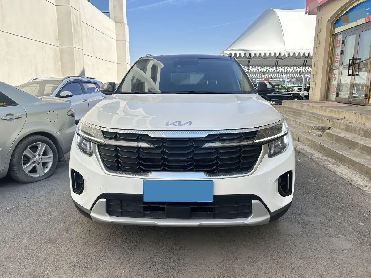 2023 Kia Seltos 1.5L 115HP L4 CVT,autocango,china used car exporter,china ev exporter,chinese used car exporter,chinese used ev exporter