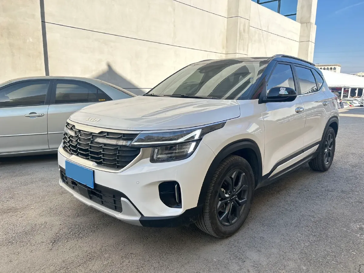2023 Kia Seltos 1.5L 115HP L4 CVT,autocango,china used car exporter,china ev exporter,chinese used car exporter,chinese used ev exporter