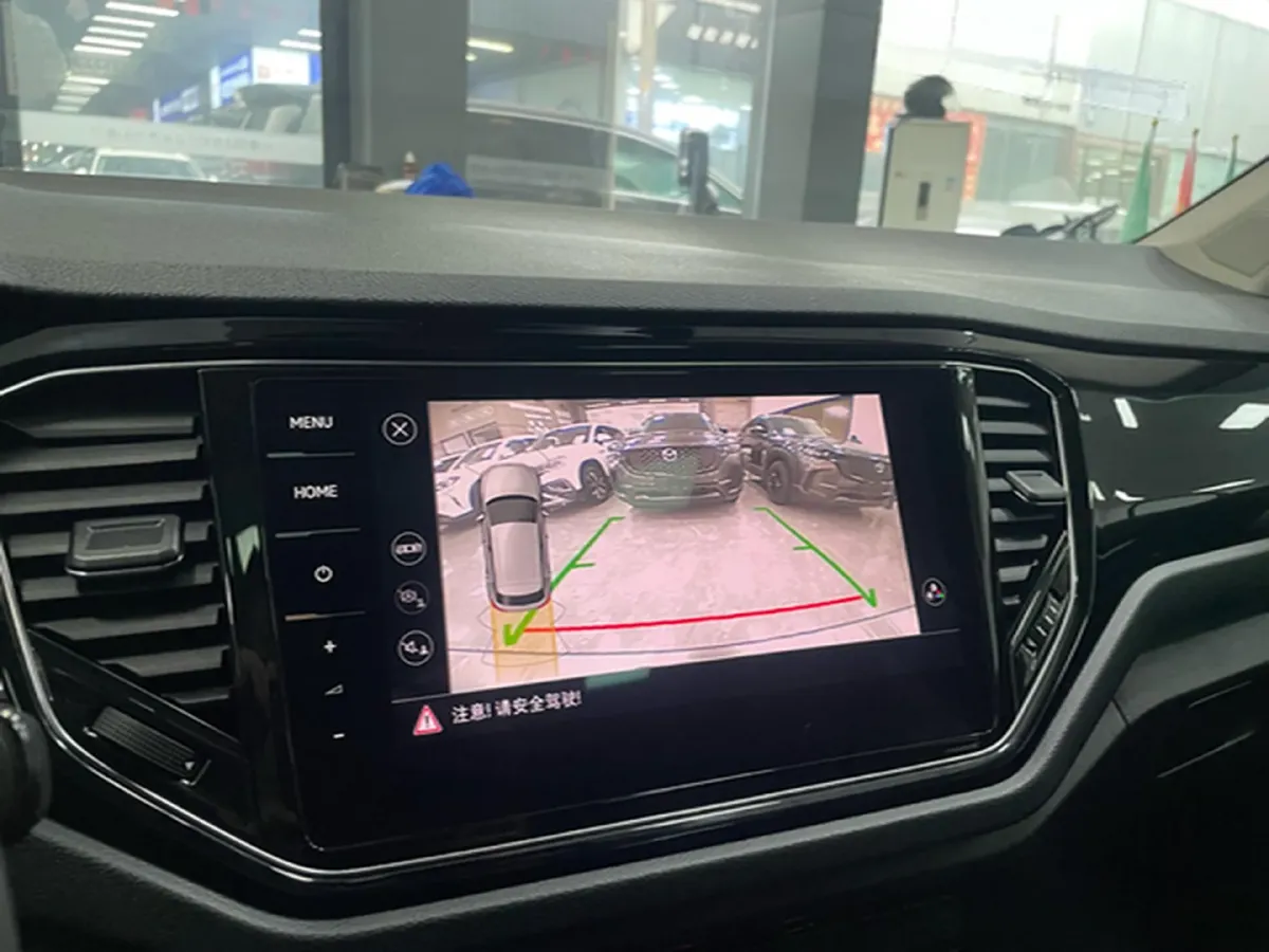 2022 Volkswagen T-Roc 1.4T 150HP L4 7DCT,autocango,china used car exporter,china ev exporter,chinese used car exporter,chinese used ev exporter