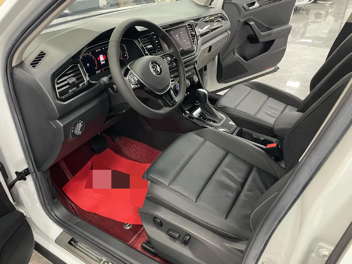 2022 Volkswagen T-Roc 1.4T 150HP L4 7DCT,autocango,china used car exporter,china ev exporter,chinese used car exporter,chinese used ev exporter