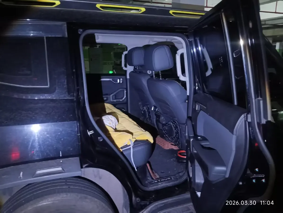 2023 Jetour Traveller 2.0T 254HP L4 7DCT,autocango,china used car exporter,china ev exporter,chinese used car exporter,chinese used ev exporter