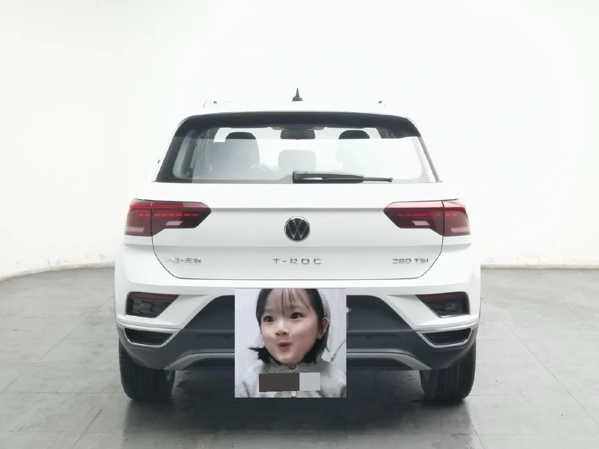 2022 Volkswagen T-Roc 1.4T 150HP L4 7DCT,autocango,china used car exporter,china ev exporter,chinese used car exporter,chinese used ev exporter