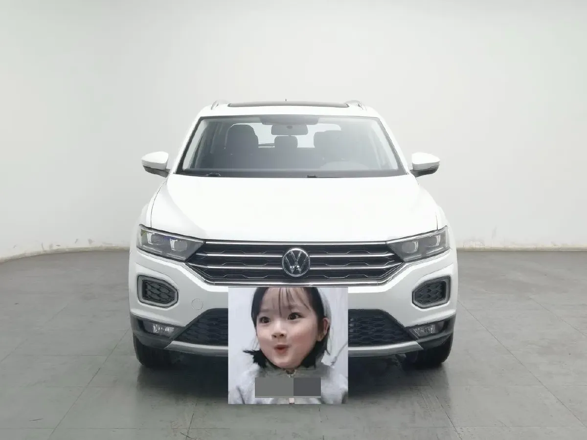 2022 Volkswagen T-Roc 1.4T 150HP L4 7DCT,autocango,china used car exporter,china ev exporter,chinese used car exporter,chinese used ev exporter