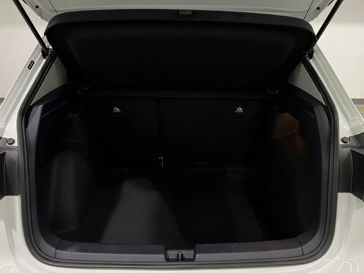 2026 Volkswagen Tharu 1.5L 110HP L4 6AT,autocango,china used car exporter,china ev exporter,chinese used car exporter,chinese used ev exporter