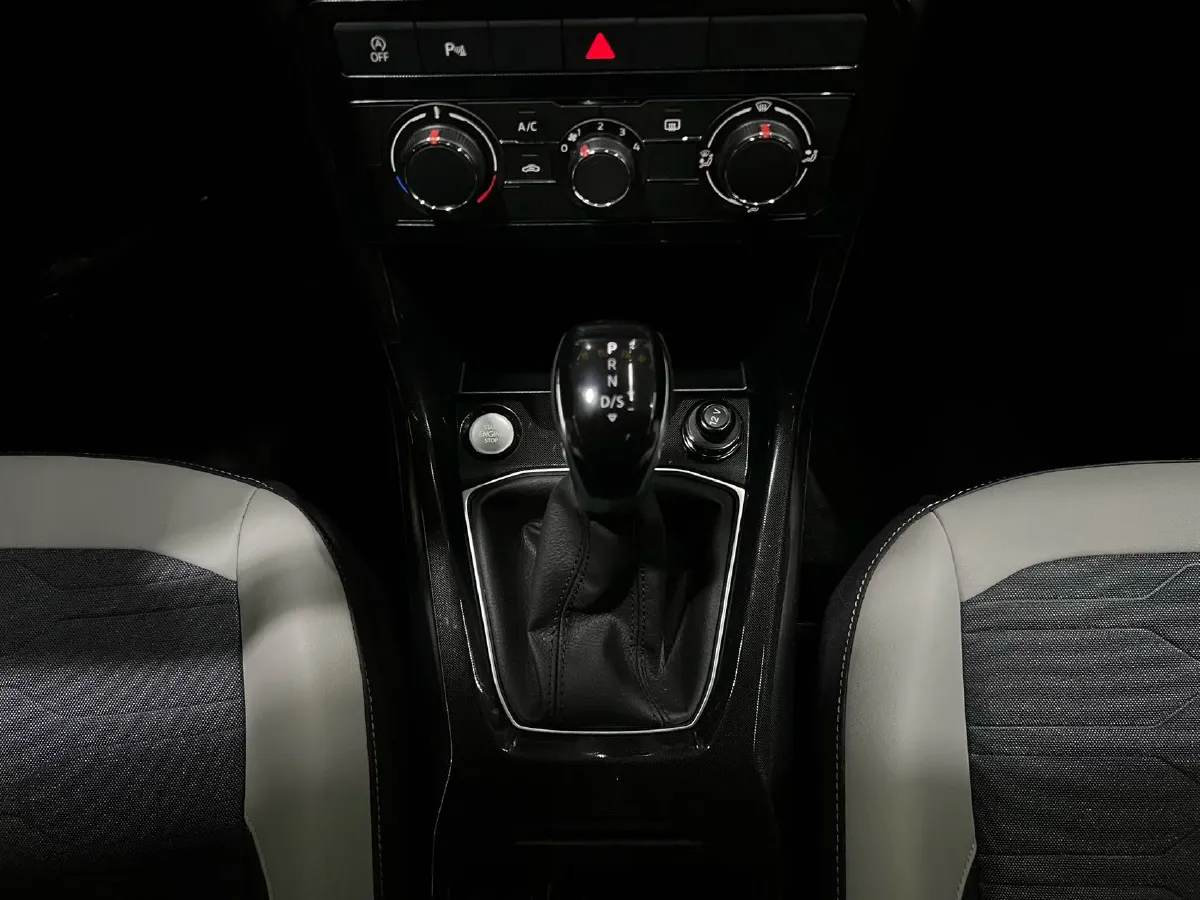 2026 Volkswagen Tharu 1.5L 110HP L4 6AT,autocango,china used car exporter,china ev exporter,chinese used car exporter,chinese used ev exporter