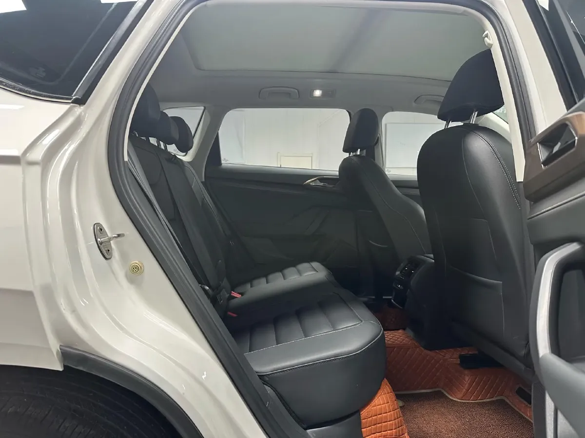 2021 Volkswagen Tharu 1.4T 150HP L4 7DCT,autocango,china used car exporter,china ev exporter,chinese used car exporter,chinese used ev exporter