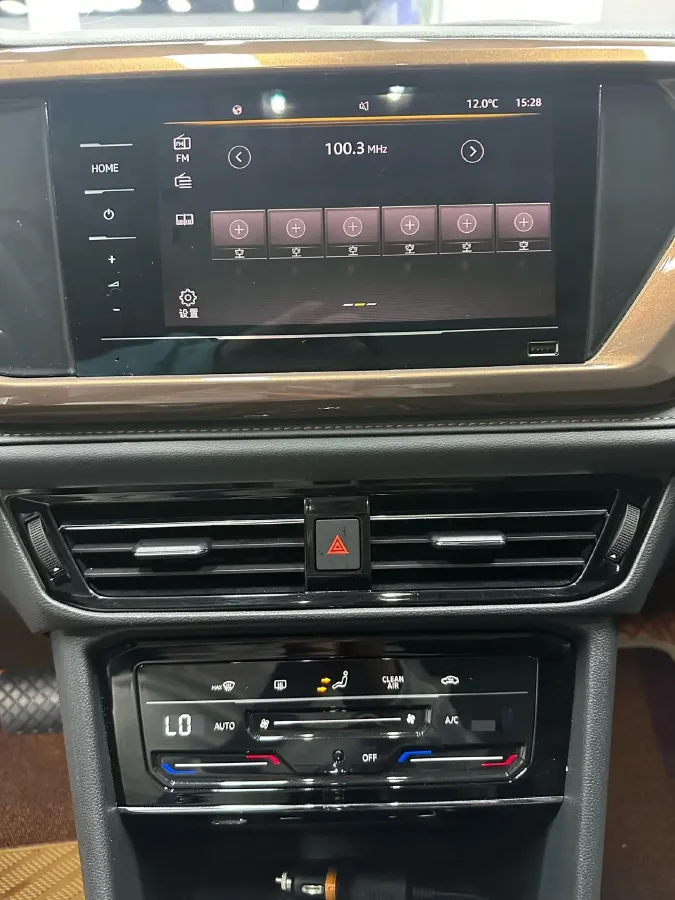 2021 Volkswagen Tharu 1.4T 150HP L4 7DCT,autocango,china used car exporter,china ev exporter,chinese used car exporter,chinese used ev exporter