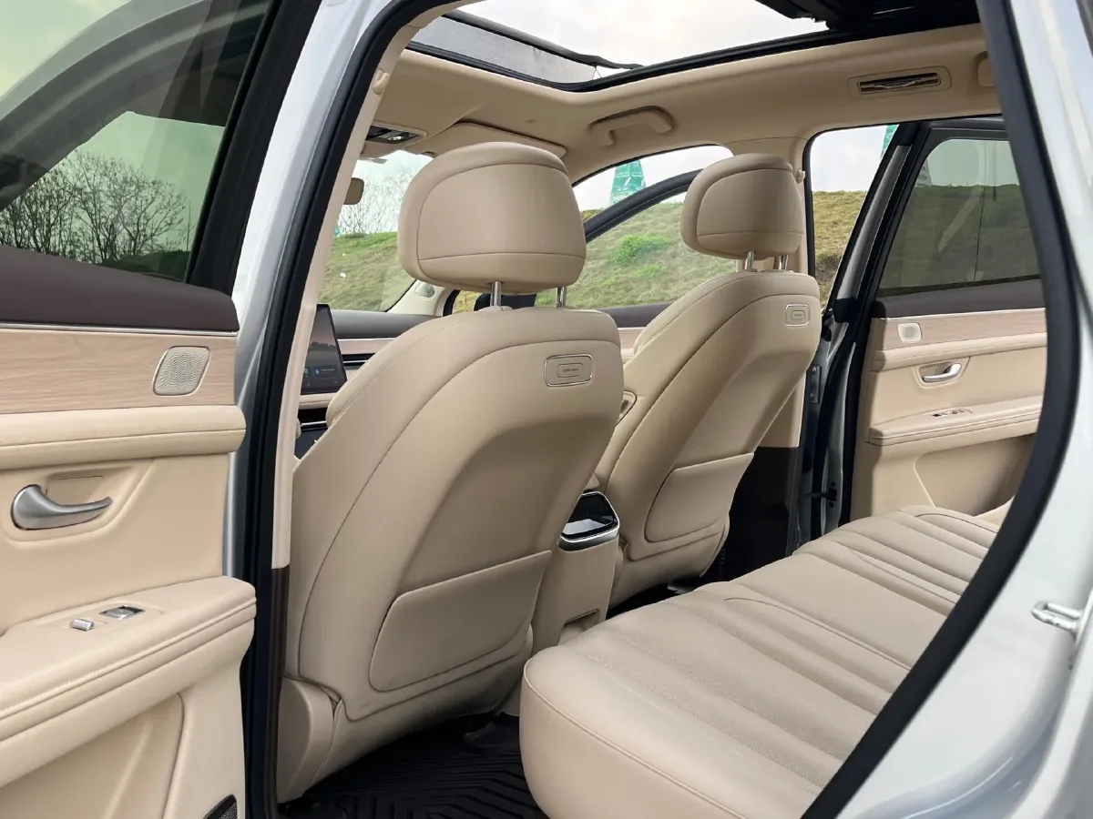 2024 AITO AITO M7 1.5T 152HP L4 REEV 38.5KWH,autocango,china used car exporter,china ev exporter,chinese used car exporter,chinese used ev exporter