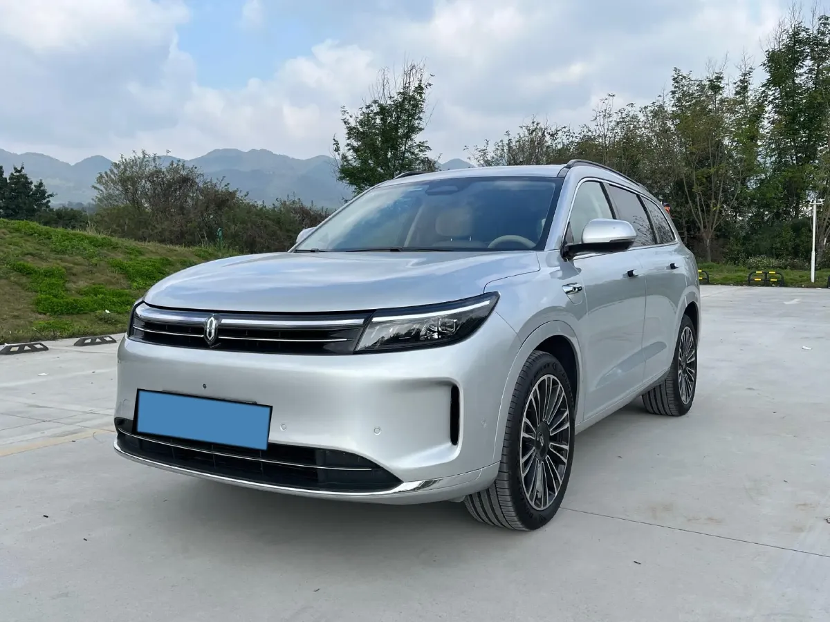 2024 AITO AITO M7 1.5T 152HP L4 REEV 38.5KWH,autocango,china used car exporter,china ev exporter,chinese used car exporter,chinese used ev exporter