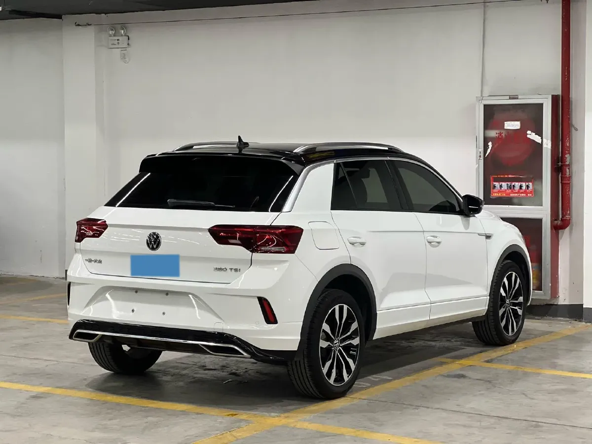 2022 Volkswagen T-Roc 1.4T 150HP L4 7DCT,autocango,china used car exporter,china ev exporter,chinese used car exporter,chinese used ev exporter