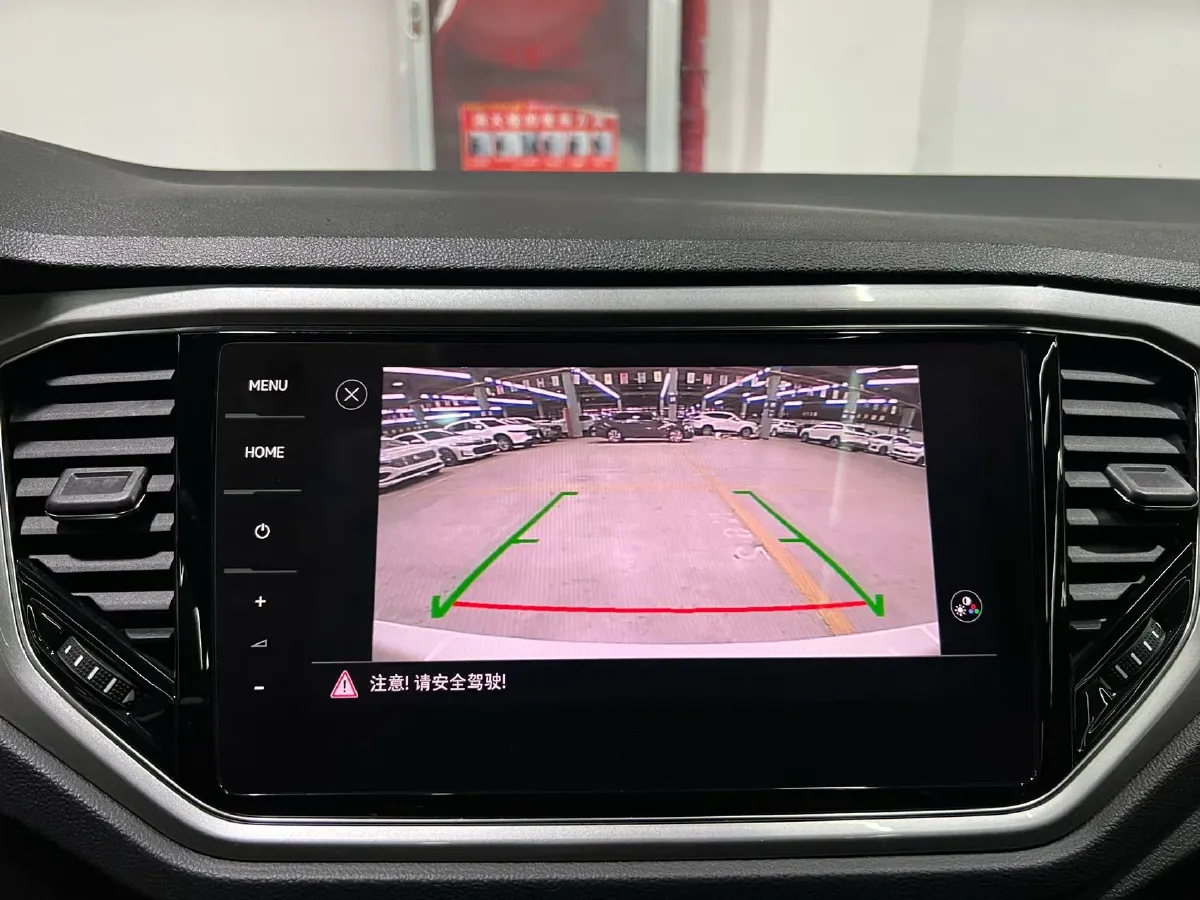 2022 Volkswagen T-Roc 1.4T 150HP L4 7DCT,autocango,china used car exporter,china ev exporter,chinese used car exporter,chinese used ev exporter