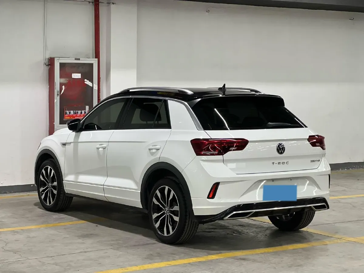 2022 Volkswagen T-Roc 1.4T 150HP L4 7DCT,autocango,china used car exporter,china ev exporter,chinese used car exporter,chinese used ev exporter