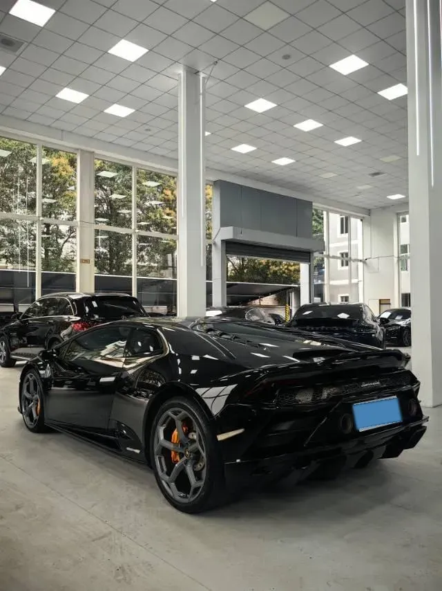 2020 Lamborghini Huracán 5.2L 611HP V10 7DCT,autocango,china used car exporter,china ev exporter,chinese used car exporter,chinese used ev exporter